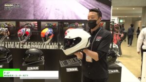[東京モーターサイクルショー 2022] F-17 – 株式会社オージーケーカブト