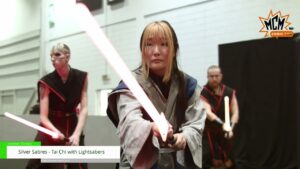 [MCM COMIC CON LONDON 2023] ライトセーバーで太極拳 – Silver Sabres