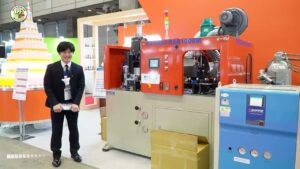[IPF Japan 2023 – 国際プラスチックフェア] 2軸延伸ブロー成型機「RYOZAI-RSS1000M」 – 料材開発株式会社